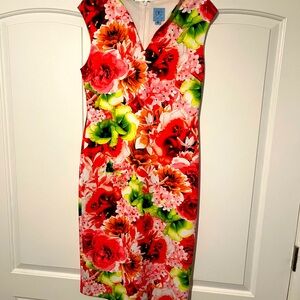 CeCe beautiful floral sheath dress size 10, like new.